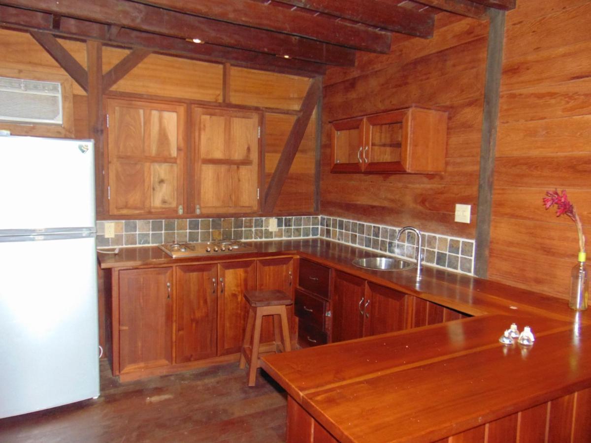 Yellow Houses Bocas Duplex โบกัสทาวน์ ภายนอก รูปภาพ